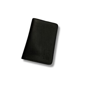 New Portland Leather Goods Chic Modern Passport Holder Pebbled Leather Black